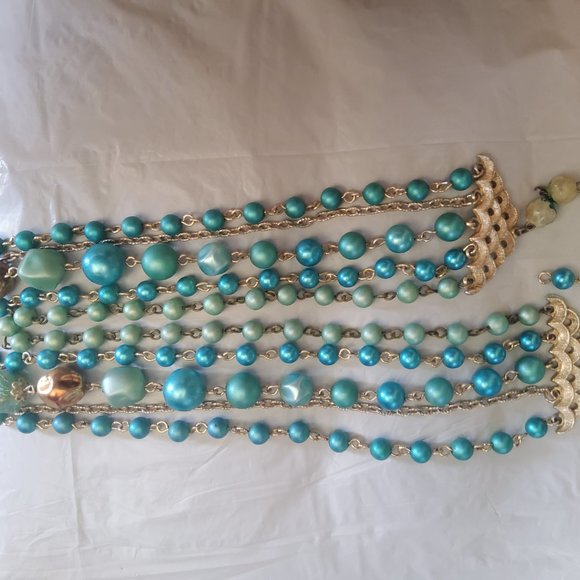 SALE   Vintage 5 Strand necklace - Picture 13 of 13